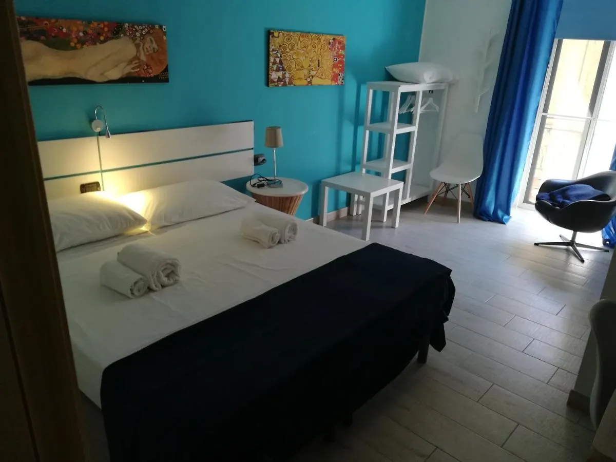 Piazza Castello Bed & Breakfast Santo Stefano Quisquina 0*,